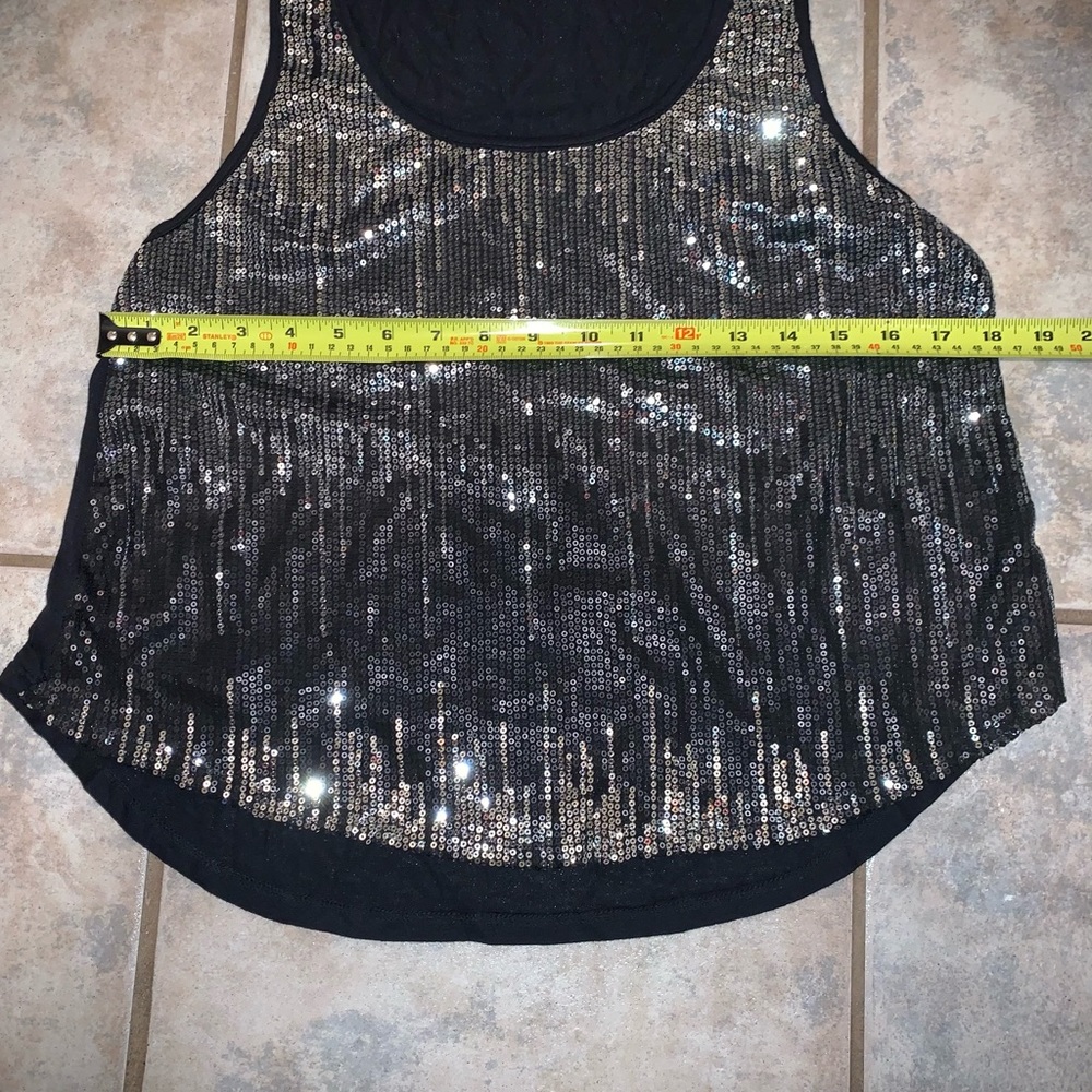 BLING!  Elegant Sequined Evening Wear - Picture 8 of 9